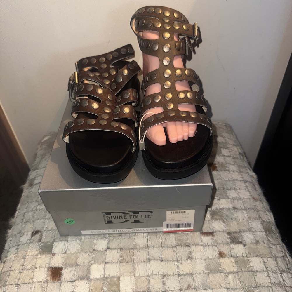 Divine Follie made in Italy Brown Studded Sandals